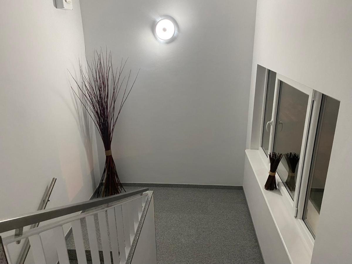 Nowy Apartament Z Duzym Tarasem I Parkingiem Swinoujscie Ngoại thất bức ảnh